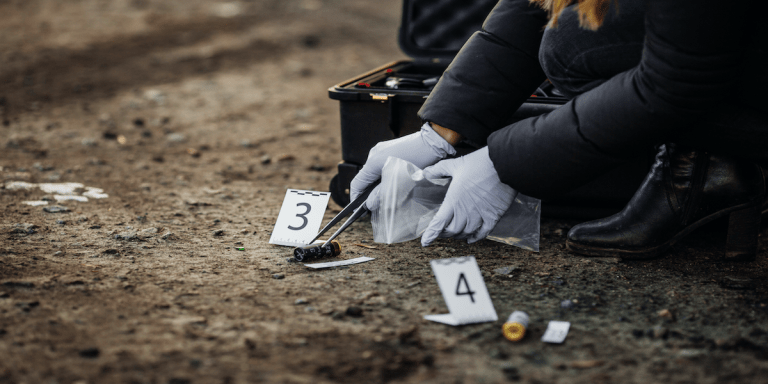 TrueCrimeGiftGuide_NovelSuspects